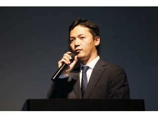 野田代表取締役社長
（保険業界最年少で社長就任）