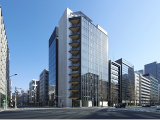 東京本社は2年前に新築のビルに移転をしました