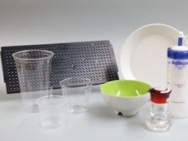 台和の強みである業務用プラスチック食器