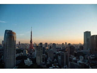 オフィスから見える東京タワーのおすそ分け♡