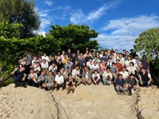 『社員研修旅行』
夏の恒例イベント。
今年は沖縄へ行きました！